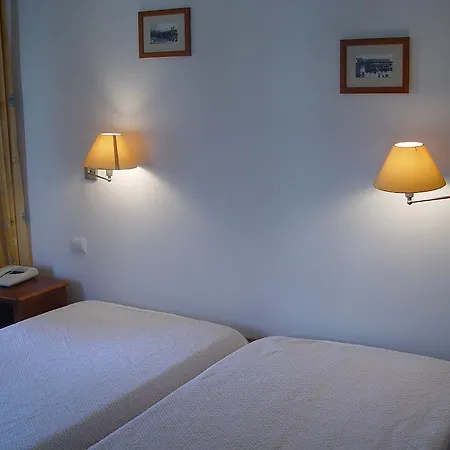 Hotel Residencial Popular Peniche